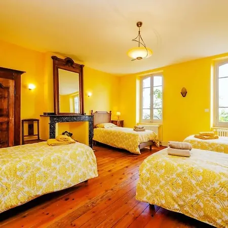 Maison Les Pieces Longues - Piscine